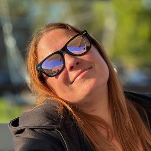 Meet your Posher, Amy